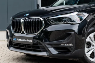 BMW X1 xDrive25e High Executive|1e EIGENAAR|STOELVERW.|AFN. TREKHAAK|HEAD-UP|ELEK. KLEP|CAMERA|LEDER / 26
