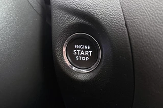 Opel Grandland X 1.6 Turbo Hybrid Innovation Stoelverwarming Keyless Trekhaak / 44