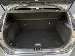 Kia Ceed 1.4 T-GDi ExecutiveLine | Trekhaak | Navi | Clima | Camera | JBL | Cruise Control / 34