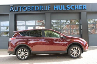 Toyota RAV4 2.5 HYBRID AWD EXECUTIVE Trekhaak / Leder / Schuif/kantel dak / A. klep elctr. / 9