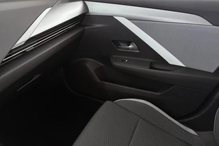 Opel Astra Sports Tourer Electric 54 kWh Edition / 33