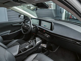 Kia EV6 Light Edition 58 kWh | 100% SOH | WINTERPAKKET | CAMERA | ADAPTIVE | / 6