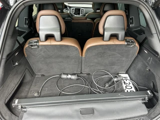 Volvo XC90 2.0 T8 Recharge AWD Inscription | Panoramadak | Luchtvering | Trekhaak / 32