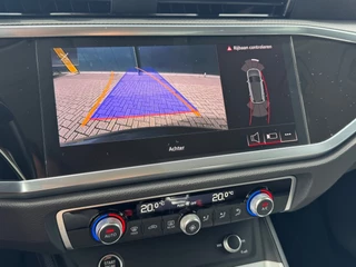 Audi Q3 45 TFSI* AUTOMAAT* Parkeercamera* Xenon/led * Navigatiesysteem * / 16