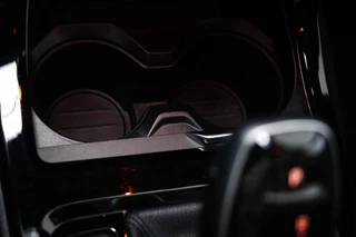 BMW X1 xDrive20i High Executive | PANORAMADAK | HEAD UP | STOELVERWARMING | TREKHAAK / 42