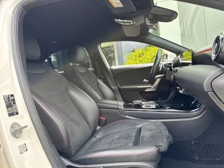 Mercedes-Benz A-klasse 200 AMG Edition Premium Plus * Camera * Carplay * 18 Inch / 25