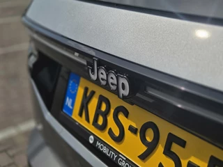 Jeep Compass 1.2 e-Hybrid First Edition | Apple-Android | Schuif-Kanteldak | Massagestoelen / 10
