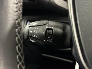 Peugeot 3008 1.2 PureTech Blue Lease Premium PANO CAMERA NAVI CRUISE CARPLAY. / 23
