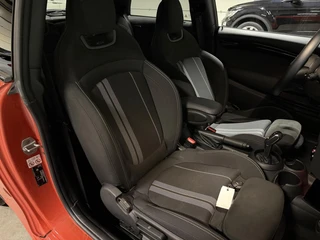 Mini Cooper 1.5 John Cooper Works Dalston Edition Carplay / 27