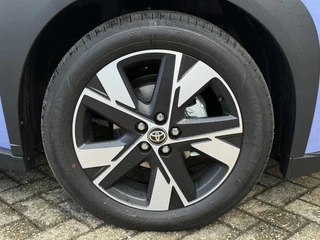 Toyota Aygo X HYBRID 115 PULSE APPLE/ANDROID KEYLESS PARK-SENSOR CAMERA CLIMA 17"LMV EL-SPIEGELS PRIVACY-GLASS / 27