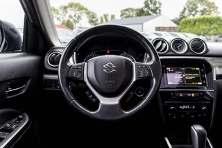 Suzuki Vitara 1.4 Boosterjet Select  | Pano | Trekhaak | Carplay / 8