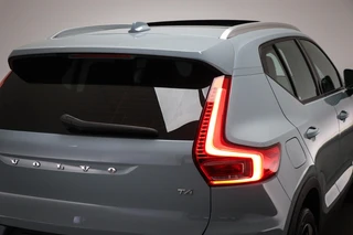 Volvo XC40 2.0 T4 | PANORAMADAK | BLIS | DAB | APPLE | ON CALL | 20" / 24