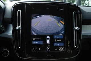 Volvo XC40 1.5 T4 PHEV Plus Dark|Stoel+Stuurverwarming|Trekhaak|Camera|Harmann Kardon| / 32