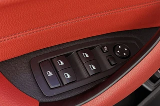 BMW X2 xDrive25e High Executive M Sport Panoramadak Keyless Rood Leder / 33