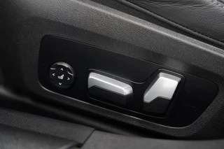 BMW 4 Serie Gran Coupé M440i xDrive High Executive  ACC Opendak Wide Screen Head-up H&K Trekhaak Carbon Laser Light Portimao Blue! / 14