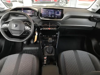 Peugeot 208 Allure PureTech 100pk / 13