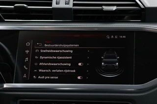 Audi Q3 45 TFSI Hybrid Edition Camera Trekhaak App-connect Stoelverwarming / 29