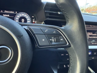 Audi A3 Sportback 30 TFSI Pro Line Apple Carplay | LED | Lane assist / 17