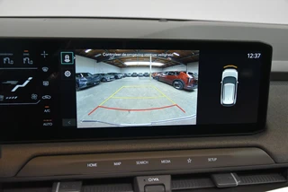 KIA Ev3 81,4 kWh 204pk Plus Advanced TREKHAAK / 27