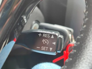 Toyota Aygo 1.0 VVT-i X-WAVE CABRIO / 20