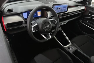 Jeep Avenger 1.2 e-Hybrid Summit Keyless 360-Camera Camera JBL Apple CarPlay / 6