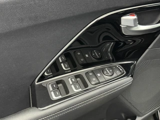 Kia e-Niro Edition 64 kWh SOH 96,8% | Trekhaak | Camera | Stoel/Stuurverwarming | Carplay&Android | Adaptieve Cruise / 27