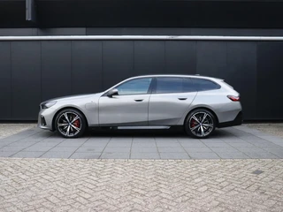 BMW 5-serie Touring 550e xDrive M-SPORT PRO | LEDER | PANO-DAK | HEAD-UP | LEDER | BOWERS & WILKINS | TRAVEL-PAKKET | SURROUND PAKKET | INNOVATIE-PAKKET | ( NWPRIJS 105.000,- ) | SOH 97.4% | / 2