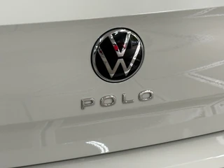 Volkswagen POLO 1.0 TSI Style Black Edition Business | Matrix LED | IQ.Light |CarPlay | Stoelverwarming | ACC | Camera | Trekhaak / 45