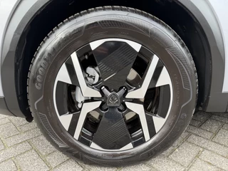Peugeot 2008 100pk Allure Pack (360gr Camera - Keyless Entry - Adaptieve Cruise Controle - LED - Parkeersensoren V+A - Automatische Airco - 3D Cockpit - Navigatie - 17"incl 4S) / 10