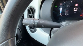 Fiat Panda 1.0 Hybrid Pandina Cross Hoge Zit Carplay LM-Velgen PDC / 15