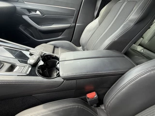 Peugeot 508 SW 1.6 180pk PureTech GT Line  | LED | Keyless Start |  Apple Carplay | PDC incl. Camera | Half Leder | Sportstoelen / 27