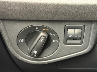 Volkswagen Polo 1.0 TSI Life Climate | Lichtmetalen velgen | Stoelverwarming | Carplay | Navi | Extra getint glas | Rijklaar incl. garantie / 13