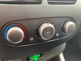 Renault Clio Estate 0.9 TCe Authentique|Cruise|Trekhaak|NAP / 26