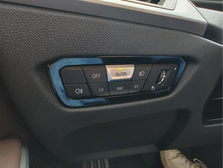 BMW 3 Serie Touring 320e PHEV  Orig NL. | Leder | Park Assist | Carplay/Android / 27