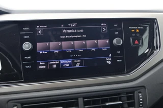 Volkswagen Polo 1.0 TSI Comfortline Business| Carplay | Navigatie | Digitaal Dashboard | / 20