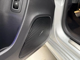 Mercedes-Benz A-klasse 250 e AMG Line | Automaat | Adaptive cruise | Navigatie | Stoelverwarming | Camera / 14