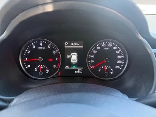 Kia Stonic 1.0 T-GDi MHEV DynamicLine | Automaat | Cruise Control | Climate Control | Camera | Navigatie | LM Velgen | / 15