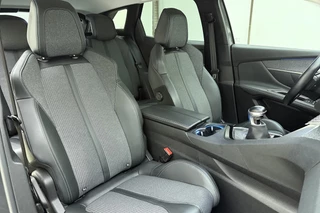 Peugeot 3008 1.2T 130PK Blue Lease Allure | Elektr. achterklep | Achteruitrijcamera | Navigatie | Apple Carplay/Android Auto | Keyless / 15