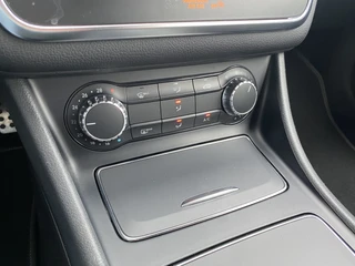 Mercedes-Benz CLA Shooting Brake 180 AMG Edition AUT. | 1e eigenaar | dealer onderh. | navigatie | a. carplay | alcantara interieur / 23