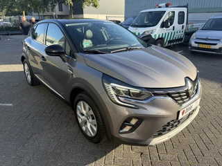 Renault Captur 100pk Intens (Keyless Entry - Camera - Parkeersensoren V+A - LED - Automatische Airco - Navigatie - Two Tone) / 8