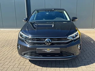 Volkswagen Taigo 1.0 TSI AUTOMAAT* Navigatie * Parkeersensoren * Adaptieve Cruise Control * / 6