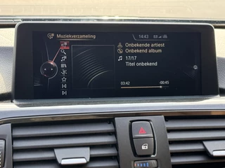 BMW 4 Serie Cabrio 428i High Executive  | Bi-Xenon | Navi | Sportstoelen | Nek- en Stoelverwarming | PDC | Bluetooth / 44