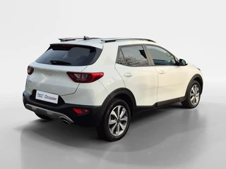 Kia Stonic 1.0 T-GDi MHEV DynamicPlusLine | Cruise Control | Climate Control | Stoelverwarming | Stuurverwarming | Navigatie | Camera | Privacy Glass | / 7