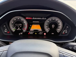 Audi Q3 45 TFSI e S-line Panoramadak | Leder | Sonos | Carplay | Led | Camera | Dode hoek | Elek. achterklep | Rijklaar incl. garantie / 16