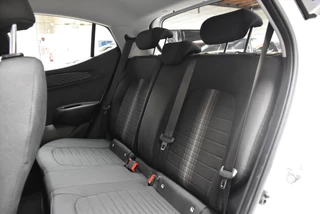 HYUNDAI I10 1.0i  Automaat Comfort Smart Navi | Camera | Airco / 15