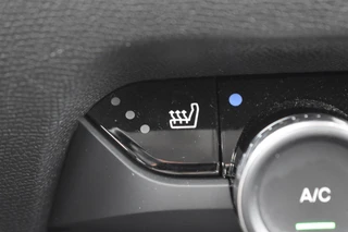 Citroën C4 Hybrid 145 DCS-6 Max  Automaat | Pack techno | Camera V+A | Navigatie | Airco | 8 jaar citroen We Care garantie / 22