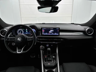 Alfa Romeo Tonale 1.3T PHEV Edizione Speciale Camera | Adaptive Cruise | 20 inch / 12