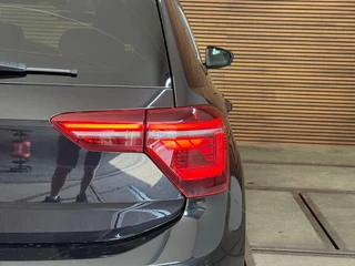 Volkswagen Polo 1.0 TSI Style | Black Edition | IQ.Light Drive | ACC | Digital Cockpit | Stoelverwarming | Clima | Licht + Zicht | / 40