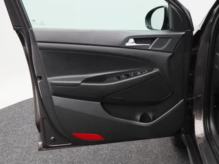 Hyundai Tucson 1.6 GDi 132Pk Comfort | Stoelverwarming | Trekhaak | Camera | Cruise Control | CarPlay | Climatronic | 17 Inch / 19