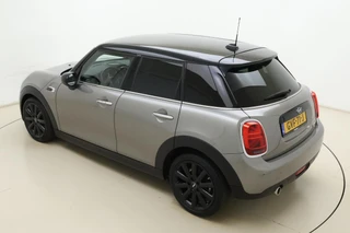 MINI 5-Deurs 1.5 Cooper 60 Years Edition Automaat | Navigatie | Climate control | Parkeersensoren |5 Deurs | Lichtmetalen velgen black | Keyless / 5
